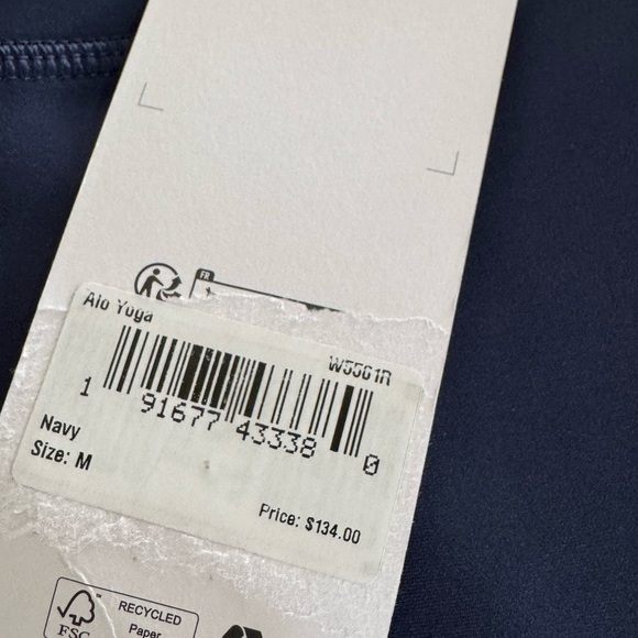 Alo yoga. Airlift Hr - Picture 13 of 16